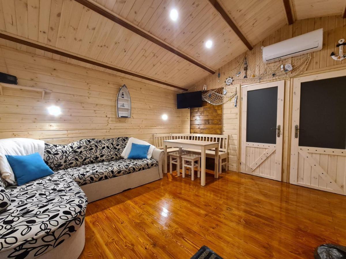 Siedlisko Nr 4A Nad Jeziorem Skarlinskim, Jezioro, Mazury, Domki Letniskowe Курзентник Экстерьер фото